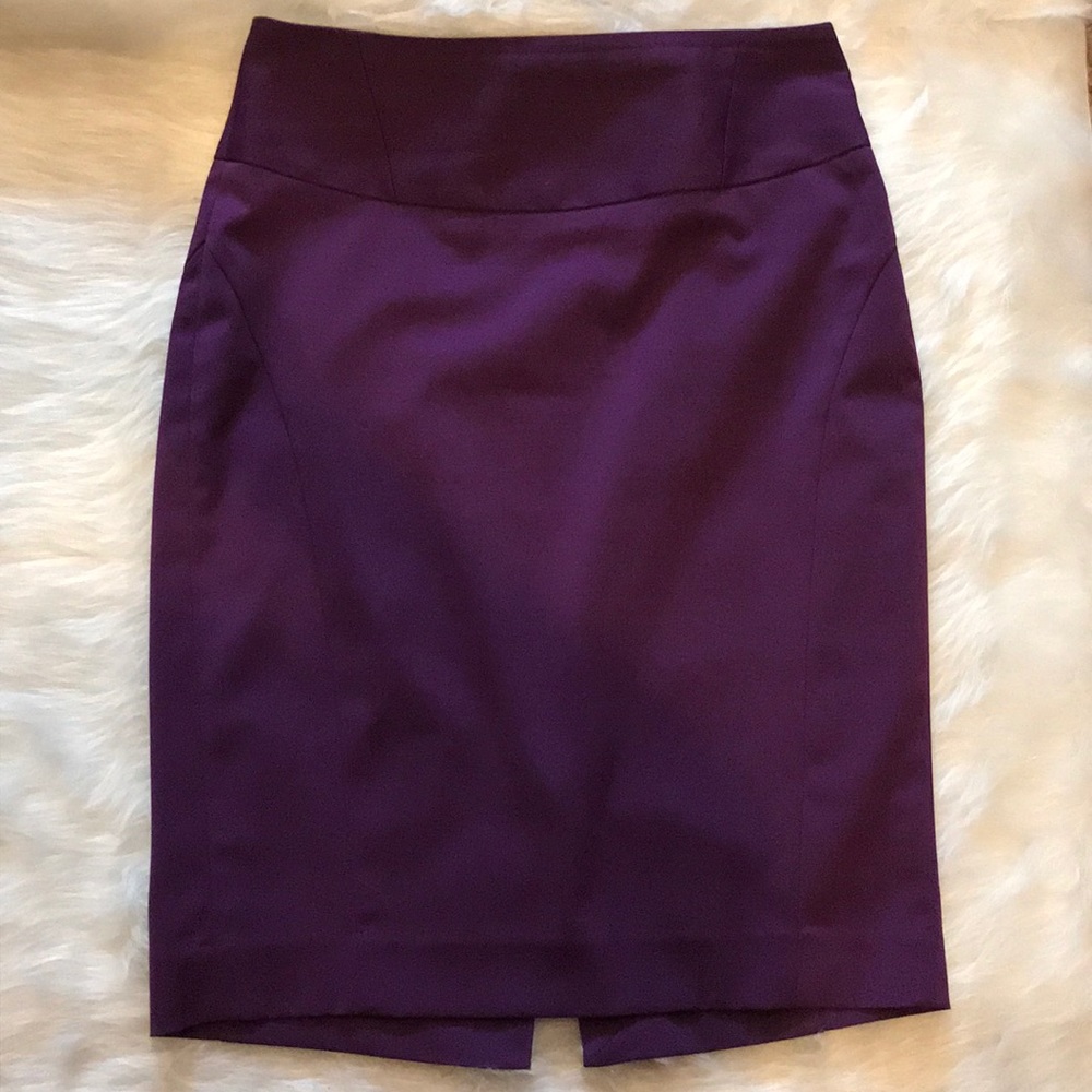 The Limited Pencil Skirt